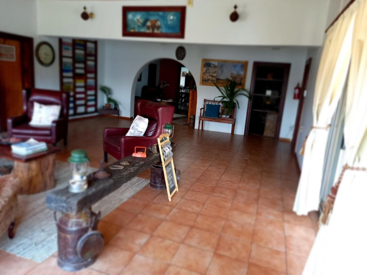 Gobabis Die Windpomp Guesthouse מראה חיצוני תמונה