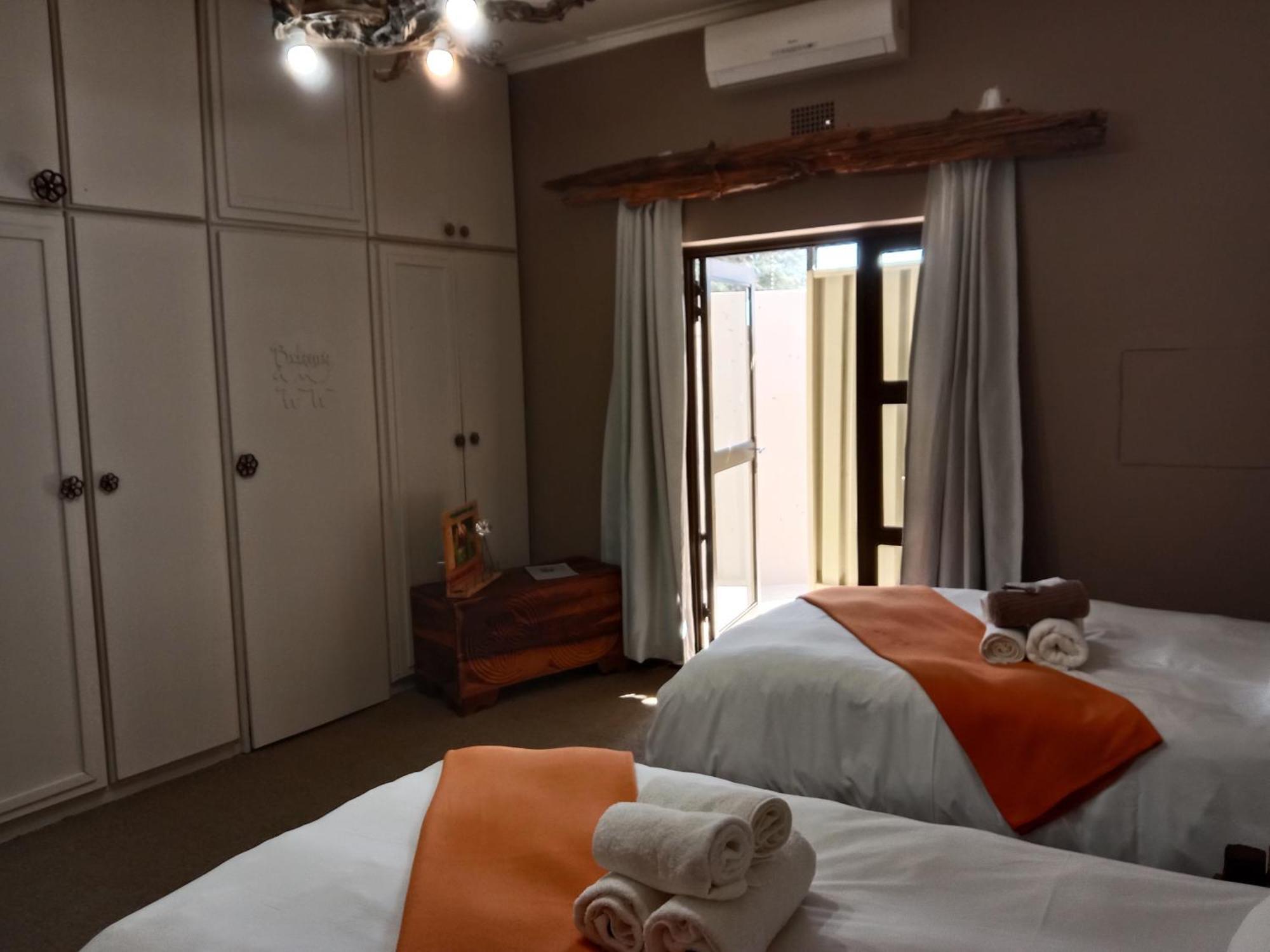 Gobabis Die Windpomp Guesthouse מראה חיצוני תמונה
